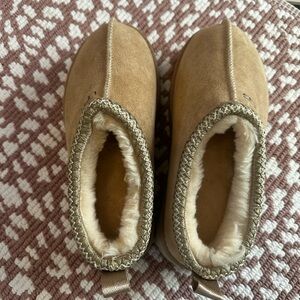 UGG Shearling Platform Slides, NEW